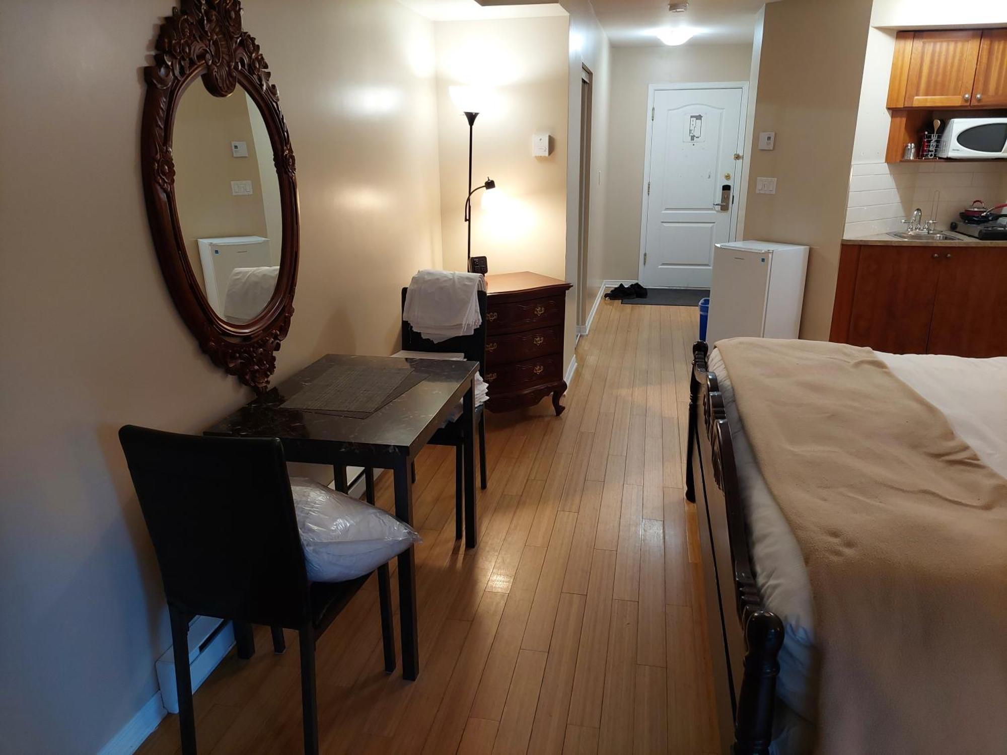 Studio-Hotel Villegiature Saint-Sauveur Piedmont المظهر الخارجي الصورة